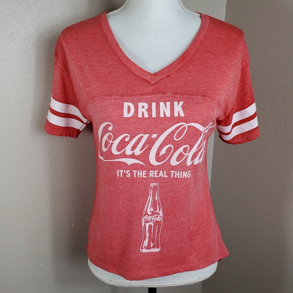 Coca - Cola T-shirt  High-low.  Sz. M